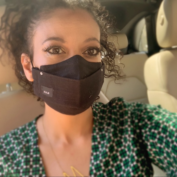 Black Mask - Picture 8 of 10